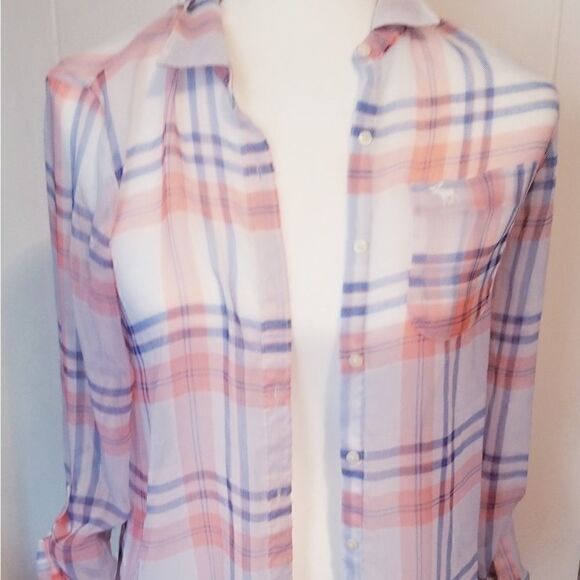 Women's Abercrombie and Fitch button shirt Size XS - Picture 1 of 8